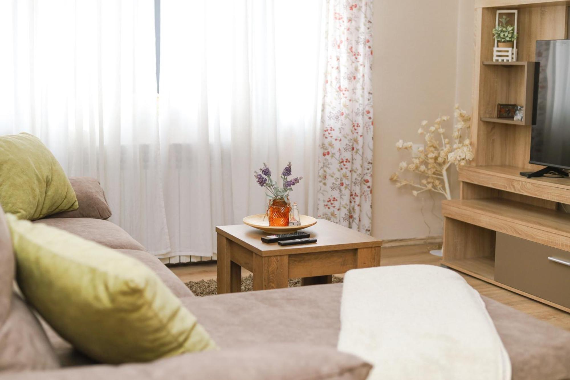 Kamena Kuca Apartment Pozega Luaran gambar