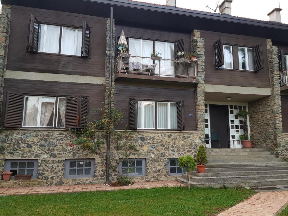 Kamena Kuca Apartment Pozega Luaran gambar
